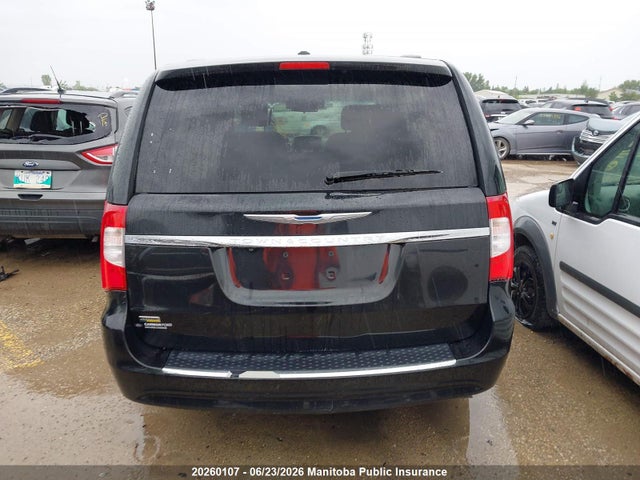 20260107 :رقم المزاد ، 2C4RC1BG4FR519811 vin ، 2015 Chrysler Town & Country Touring مزاد بيع