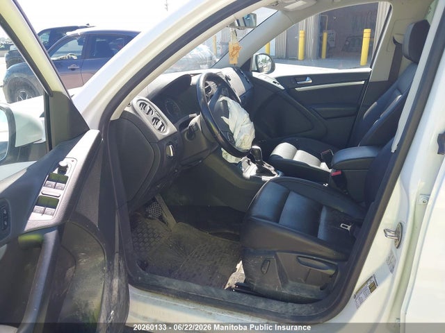 20260133 :رقم المزاد ، WVGJV7AX1GW530832 vin ، 2016 Volkswagen Tiguan 2.0 Tsi مزاد بيع