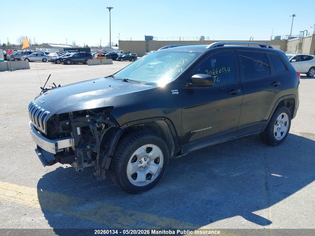 1C4PJMAB9GW354397 Jeep Cherokee Sport