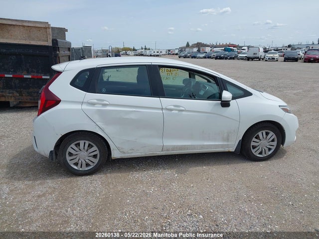20260138 :رقم المزاد ، 3HGGK5H58FM102336 vin ، 2015 Honda Fit Lx مزاد بيع