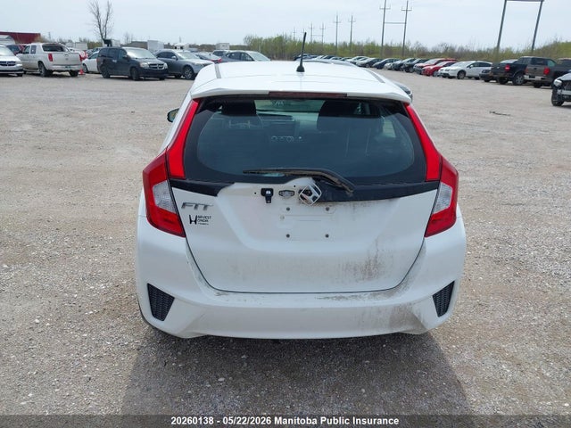 20260138 :رقم المزاد ، 3HGGK5H58FM102336 vin ، 2015 Honda Fit Lx مزاد بيع