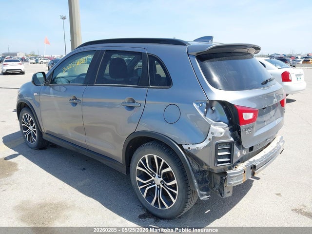 20260285 :رقم المزاد ، JA4AJ4AW7HZ611317 vin ، 2017 Mitsubishi Rvr Se مزاد بيع