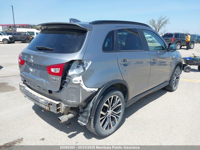 20260285 :رقم المزاد ، JA4AJ4AW7HZ611317 vin ، 2017 Mitsubishi Rvr Se مزاد بيع