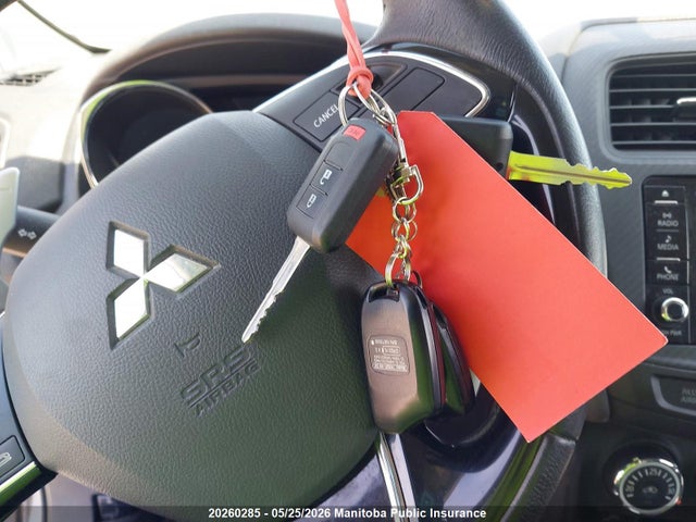 20260285 :رقم المزاد ، JA4AJ4AW7HZ611317 vin ، 2017 Mitsubishi Rvr Se مزاد بيع