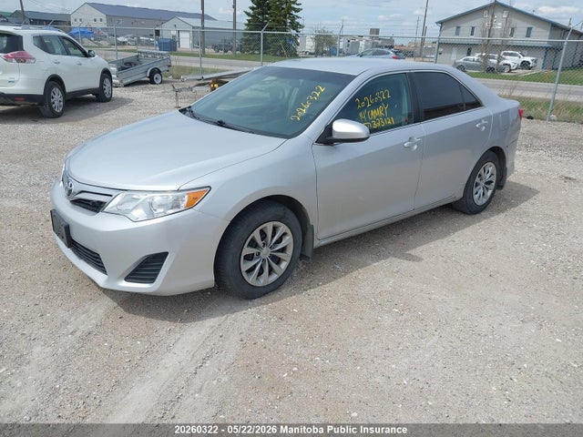 4T1BF1FK1EU323121 Toyota CAMRY LE