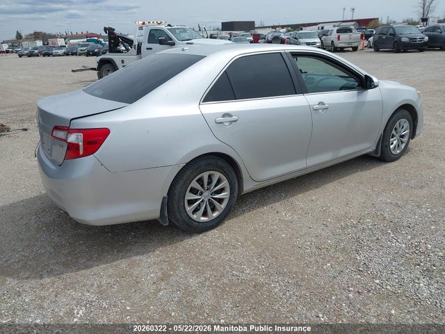 4T1BF1FK1EU323121 Toyota CAMRY LE