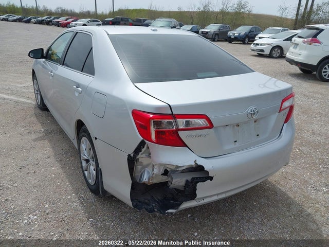 4T1BF1FK1EU323121 Toyota CAMRY LE
