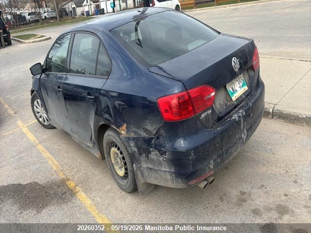 20260352 :رقم المزاد ، 3VW2K7AJ3DM442399 vin ، 2013 Volkswagen Jetta 2.0 مزاد بيع