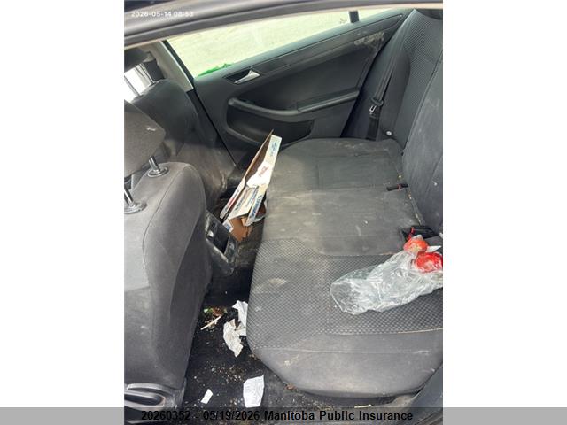 20260352 :رقم المزاد ، 3VW2K7AJ3DM442399 vin ، 2013 Volkswagen Jetta 2.0 مزاد بيع