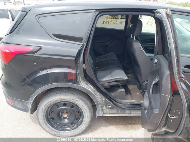 Продажа на аукционе авто 2019 Ford Escape S, vin: 1FMCU0F78KUB37488, номер лота: 20260360