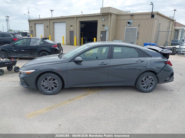 KMHLM4DG4RU667915 Hyundai Elantra Preferred