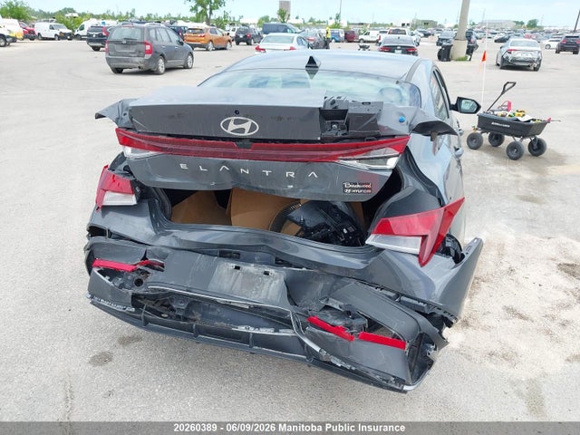 KMHLM4DG4RU667915 Hyundai Elantra Preferred