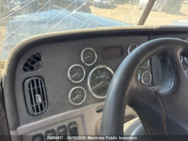 20260417 :رقم المزاد ، 1XPWD49X7AD106590 vin ، 2010 Peterbilt Other مزاد بيع