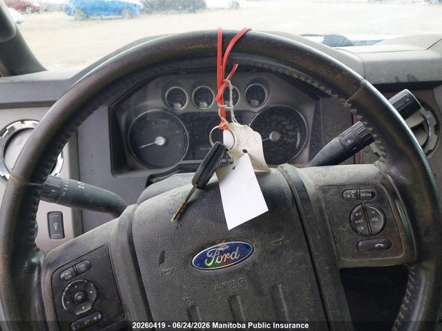 20260419 :رقم المزاد ، 1FT8W3BT8FED60574 vin ، 2015 Ford F350 Sd Lariat Crew Cab مزاد بيع