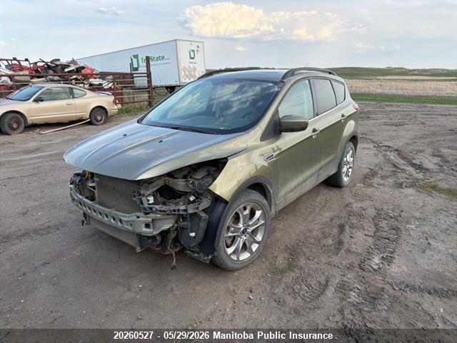 20260527 :رقم المزاد ، 1FMCU9G97EUA25046 vin ، 2014 Ford Escape Se مزاد بيع