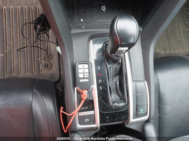 2020 Honda Civic Touring მანქანა იყიდება აუქციონზე, vin: 2HGFC3B98LH450043, აუქციონის ნომერი: 20260557