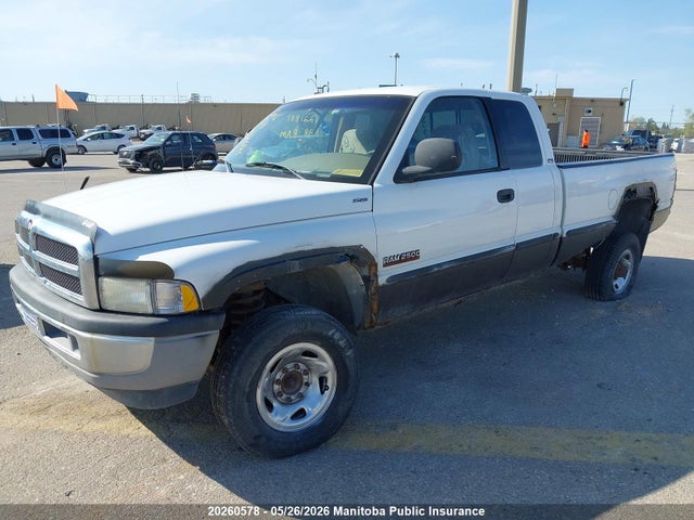Auction sale of the 1998 Dodge Ram 2500 Quad Cab, vin: 1B7KF2362WJ221881, lot number: 20260578