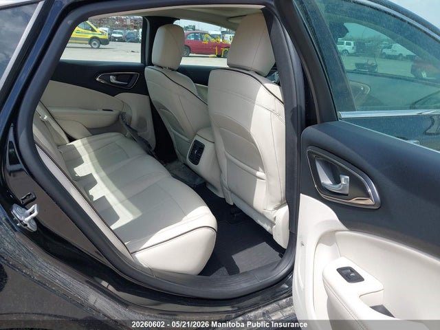 Chrysler 200 C V6 2016 1C3CCCEG4GN139755 Image 8