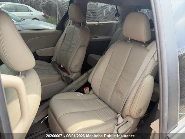 Продажа на аукционе авто 2011 Toyota Sienna Xle V6, vin: 5TDYK3DC7BS012004, номер лота: 20260607