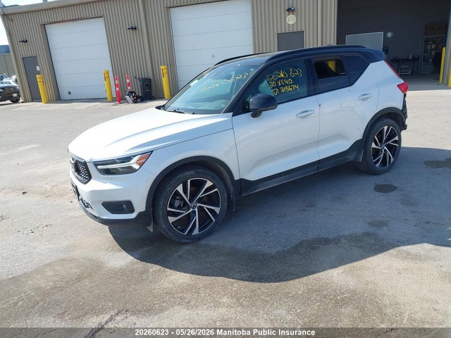Aukcja sprzedaży 2020 Volvo Xc40 R-design T5, vin: YV4162UM6L2215674, numer aukcji: 20260623
