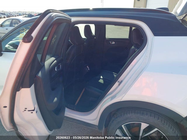 Aukcja sprzedaży 2020 Volvo Xc40 R-design T5, vin: YV4162UM6L2215674, numer aukcji: 20260623