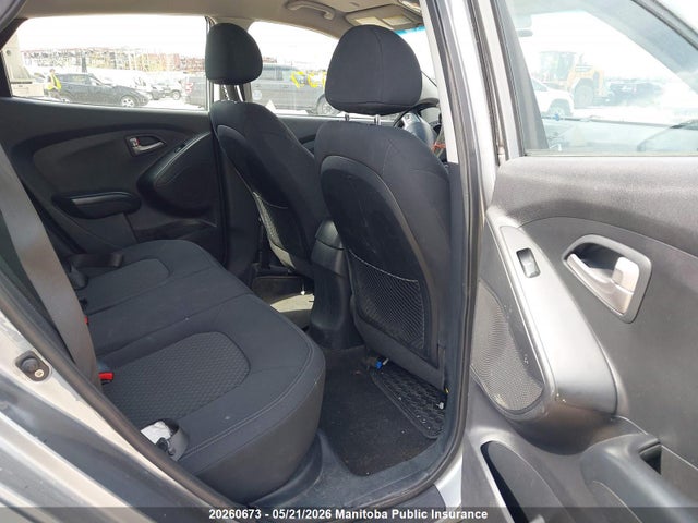 20260673 :رقم المزاد ، KM8JTCAC8CU322240 vin ، 2012 Hyundai Tucson Gl مزاد بيع