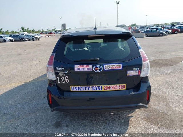 Toyota PRIUS V 2017 JTDZN3EU5HJ068595 Image 16