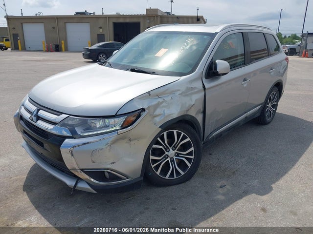 20260716 :رقم المزاد ، JA4AZ2A36JJ600655 vin ، 2018 Mitsubishi Outlander Es مزاد بيع