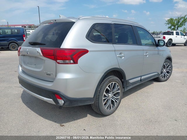 20260716 :رقم المزاد ، JA4AZ2A36JJ600655 vin ، 2018 Mitsubishi Outlander Es مزاد بيع