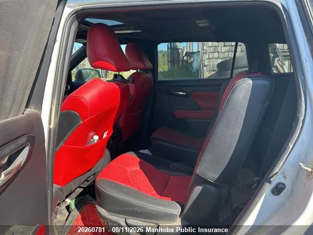 5TDLZRBH8NS183131 Toyota Highlander Xse V6