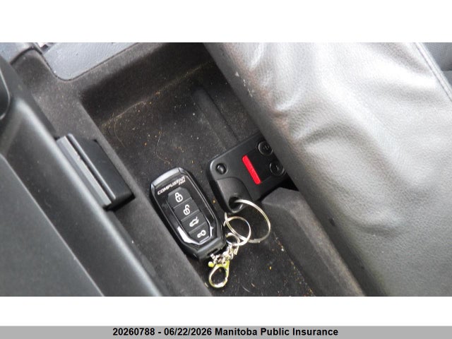 20260788 :رقم المزاد ، JH4KB16328C800088 vin ، 2008 Acura Rl مزاد بيع