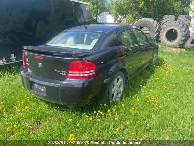 20260791 :رقم المزاد ، 1B3CC5FV3AN196705 vin ، 2010 Dodge Avenger R/t مزاد بيع