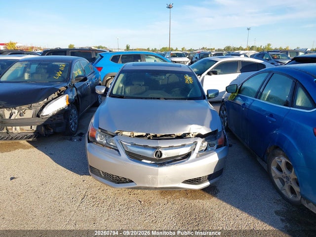 2013 Acura Ilx მანქანა იყიდება აუქციონზე, vin: 19VDE1F33DE400344, აუქციონის ნომერი: 20260794