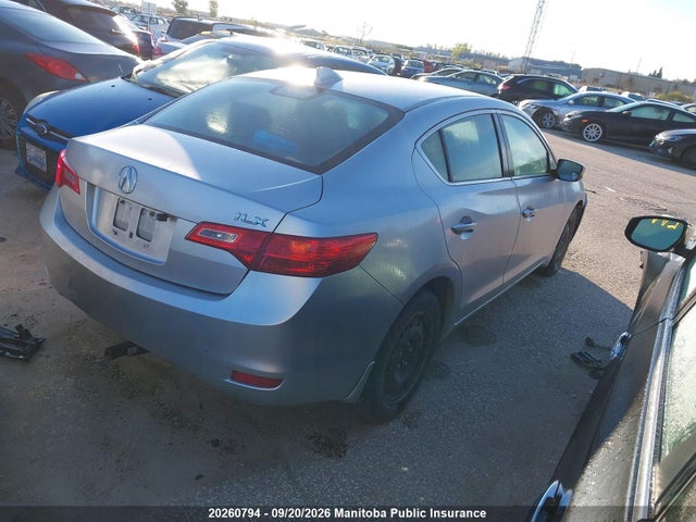 2013 Acura Ilx მანქანა იყიდება აუქციონზე, vin: 19VDE1F33DE400344, აუქციონის ნომერი: 20260794