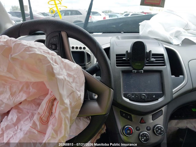 Chevrolet SONIC LS 2016 1G1JC5SB6G4170818 Image 7