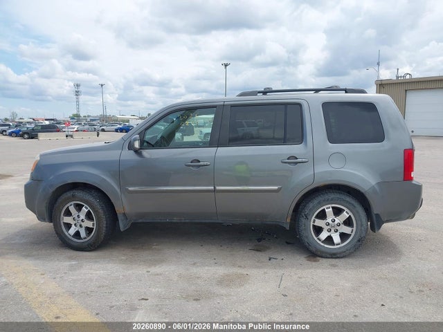 20260890 :رقم المزاد ، 5FNYF489X9B500810 vin ، 2009 Honda Pilot Touring مزاد بيع