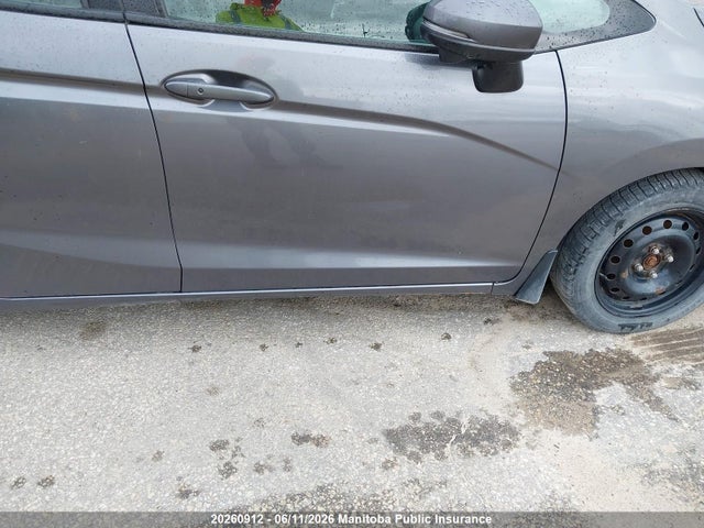 20260912 :رقم المزاد ، 3HGGK5H88GM103269 vin ، 2016 Honda Fit Ex-l مزاد بيع