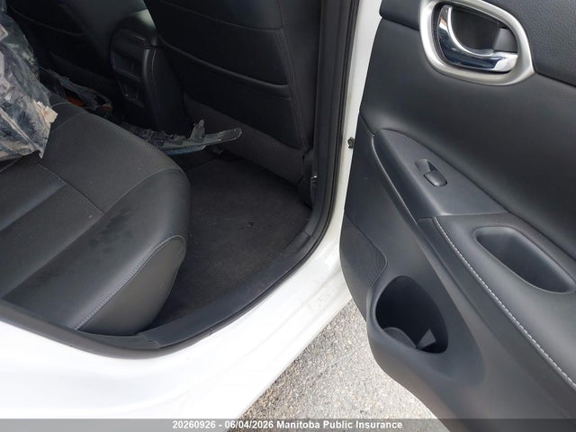 Продажа на аукционе авто 2016 Nissan Sentra 1.8 Sl, vin: 3N1AB7AP3GL643820, номер лота: 20260926