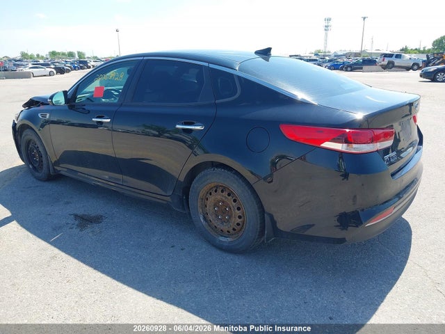 2018 Kia Optima Lx მანქანა იყიდება აუქციონზე, vin: 5XXGT4L37JG202806, აუქციონის ნომერი: 20260928
