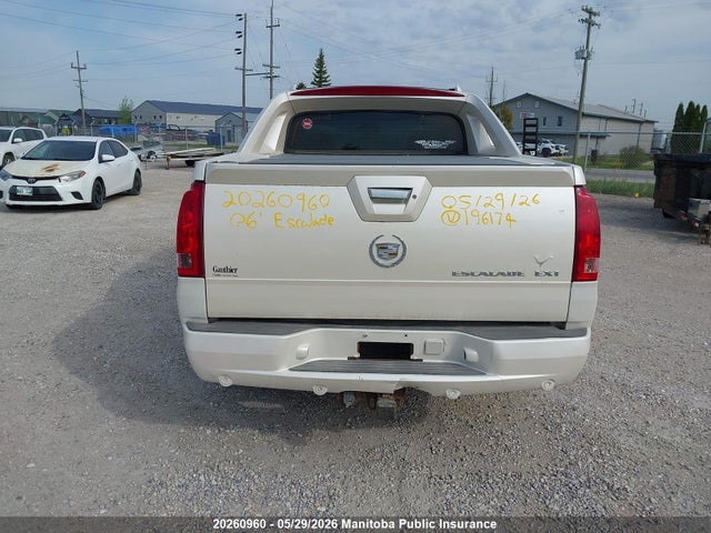 2006 Cadillac Escalade Ext მანქანა იყიდება აუქციონზე, vin: 3GYEK62N96G196174, აუქციონის ნომერი: 20260960