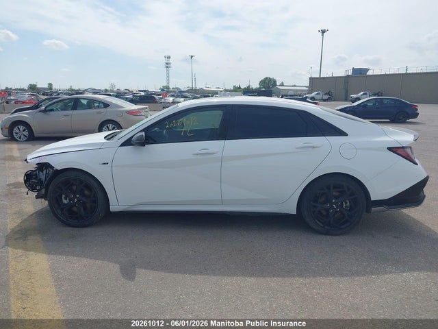 2025 Hyundai Elantra N-line Ultimate მანქანა იყიდება აუქციონზე, vin: KMHLR4DF8SU989424, აუქციონის ნომერი: 20261012