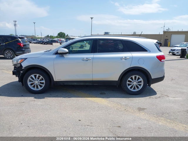 20261018 :رقم المزاد ، 5XYPGDA13GG013225 vin ، 2016 Kia Sorento Lx Turbo مزاد بيع
