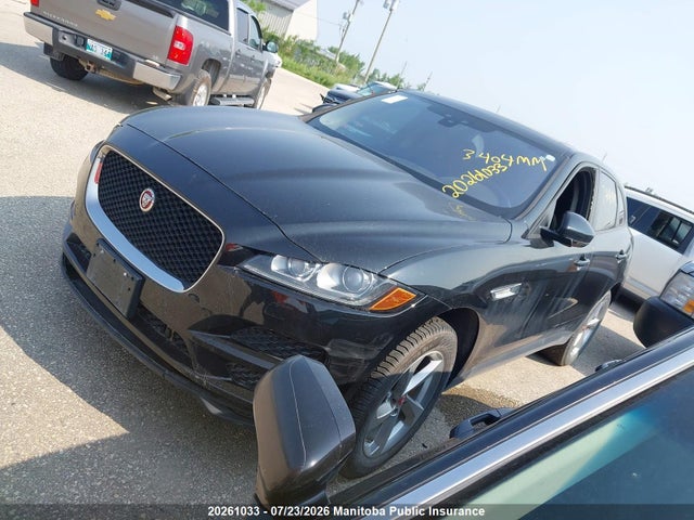 2017 Jaguar F-pace 20d მანქანა იყიდება აუქციონზე, vin: SADCJ2BN7HA094659, აუქციონის ნომერი: 20261033
