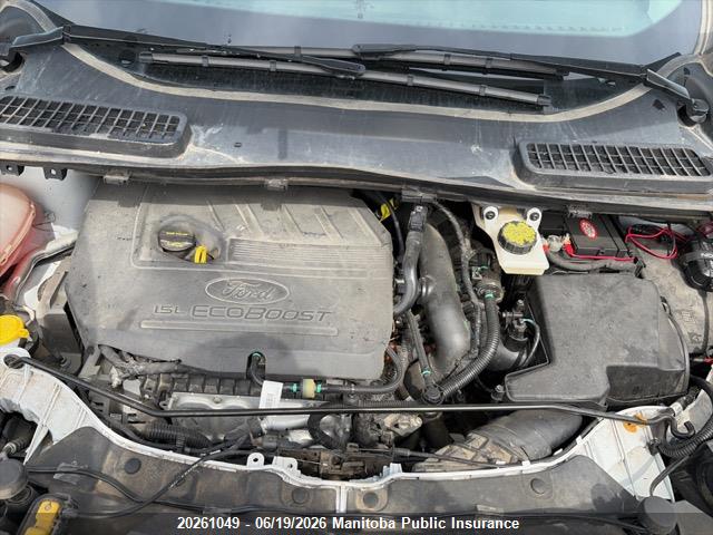 1FMCU0GD2JUC97160 Ford ESCAPE SE