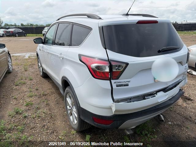 1FMCU0GD2JUC97160 Ford ESCAPE SE