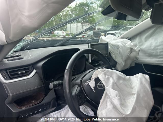 2020 Toyota Rav4 Limited Hybrid მანქანა იყიდება აუქციონზე, vin: 2T3DWRFV3LW096049, აუქციონის ნომერი: 20261104