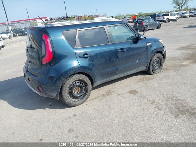 2018 Kia Soul Ex მანქანა იყიდება აუქციონზე, vin: KNDJP3A5XJ7555624, აუქციონის ნომერი: 20261153