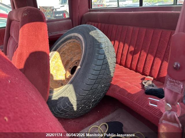 1994 Gmc C/r 1500 4+cab მანქანა იყიდება აუქციონზე, vin: 2GTEC19K7R1504800, აუქციონის ნომერი: 20261174