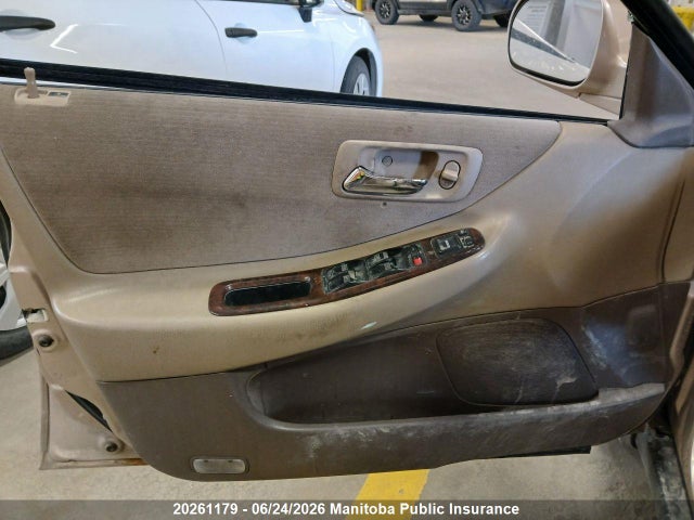 20261179 :رقم المزاد ، 1HGCG5676YA809049 vin ، 2000 Honda Accord Se مزاد بيع