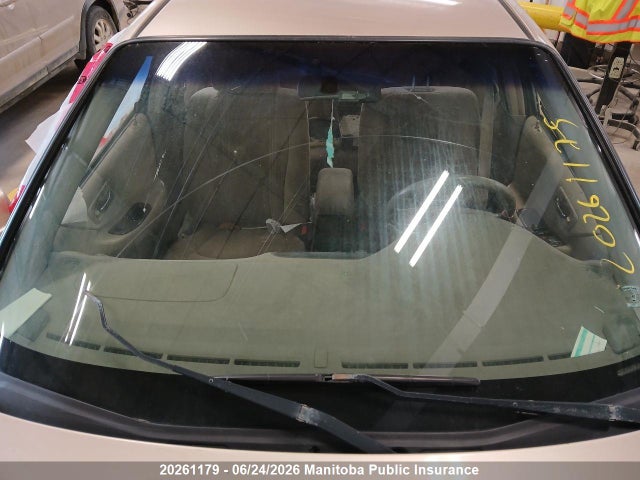 20261179 :رقم المزاد ، 1HGCG5676YA809049 vin ، 2000 Honda Accord Se مزاد بيع